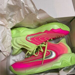 Nike Athletic Shoes Neon Green and Hot Pink Men's Sneakers